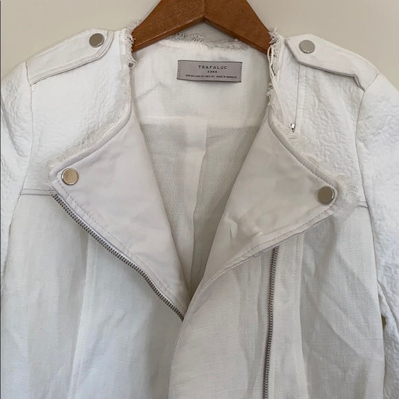 Trafaluc by Zara 3/4 Zip White Fringe Moto Jacket - Picture 2 of 11